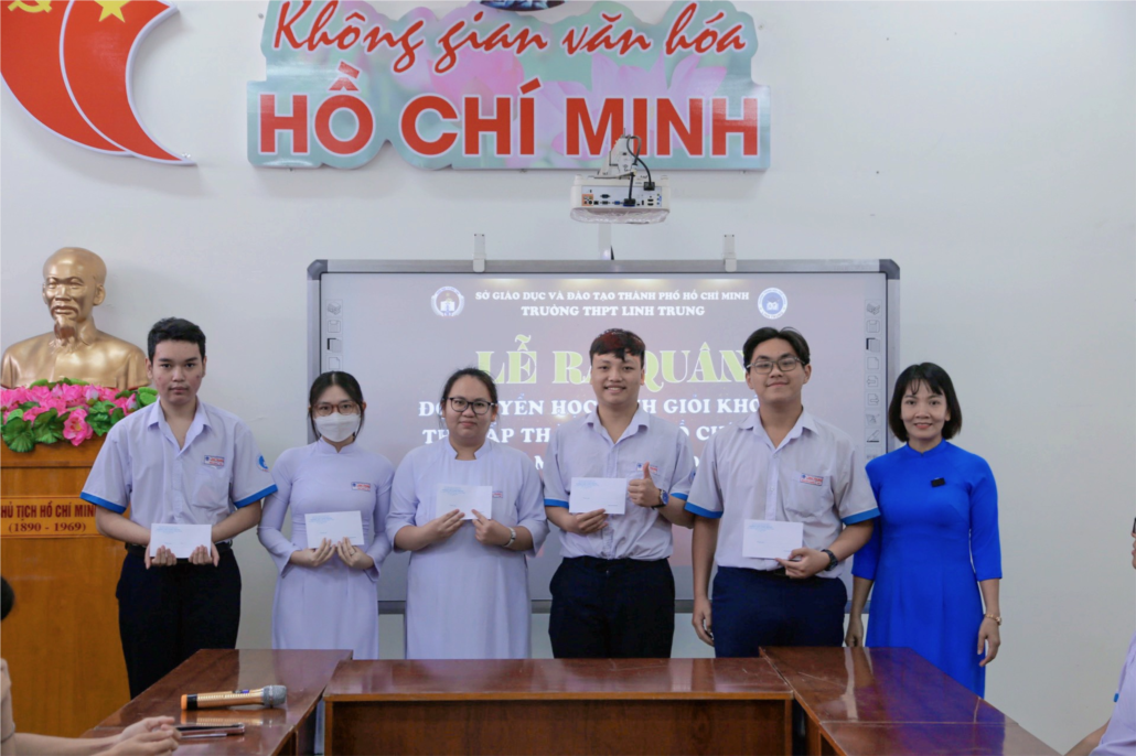 Ra quan doi tuyen hsg nam 2023 (19).jpg